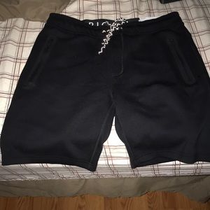 NWT.   American Eagle shorts